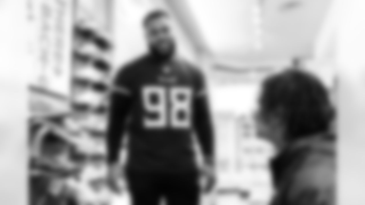 Defensive lineman Jeffery Simmons #98 of the Tennessee Titans partners with Big Brothers Big Sisters of Middle Tennessee to take 9th and 10th graders shopping at JD Sports on December 10, 2024 in Nashville, TN. Photo By Donald Page/Tennessee Titans