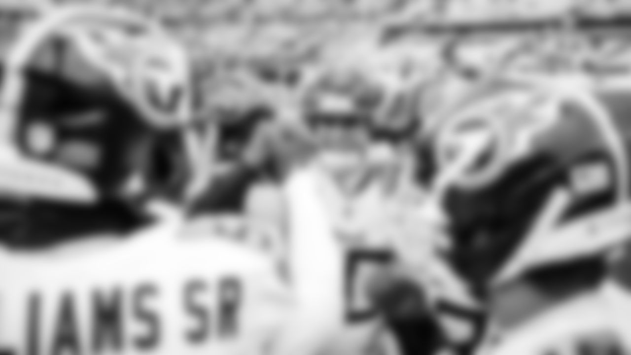 The Tennessee Titans and the Jacksonville Jaguars compete at EverBank Stadium on January 04, 2026 in Jacksonville, FL. Photo By Donald Page/Tennessee Titans