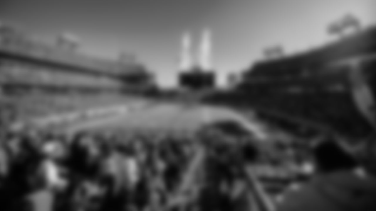 during the game between the Tennessee Titans and the Kansas City Chiefs at Nissan Stadium on December 21, 2025 in Nashville, TN. Photo By Beau Brune/Tennessee Titans