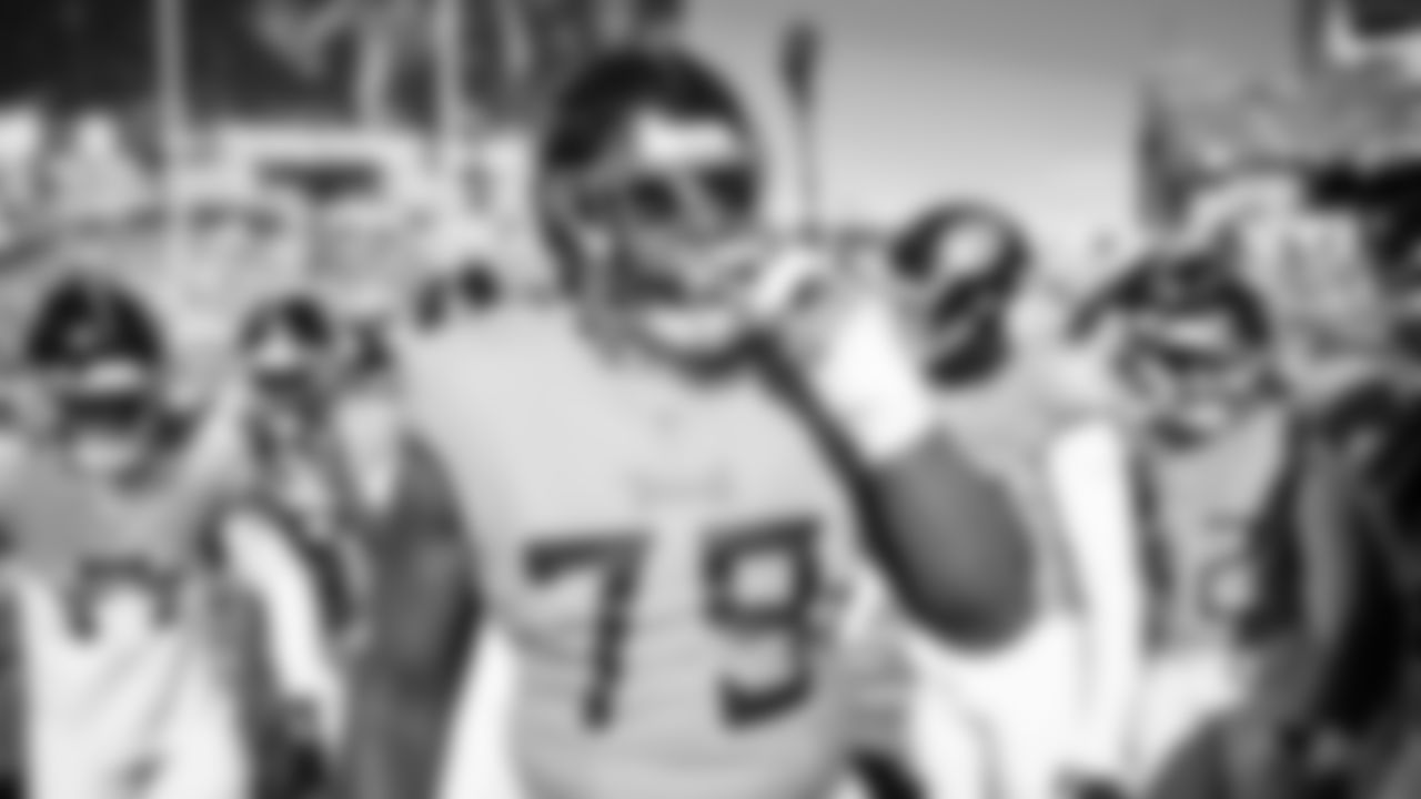 The Tennessee Titans and the Kansas City Chiefs compete at Nissan Stadium on December 21, 2025 in Nashville, TN. Photo By Donald Page/Tennessee Titans