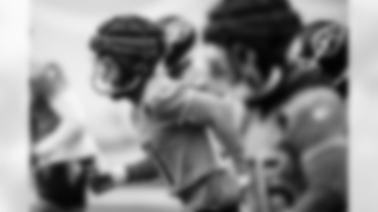 Running back Kalel Mullings #31 of the Tennessee Titans during practice in the bubble at the Ascension Saint Thomas Sports Park on November 20, 2025 in Nashville, TN. Photo By Donald Page/Tennessee Titans