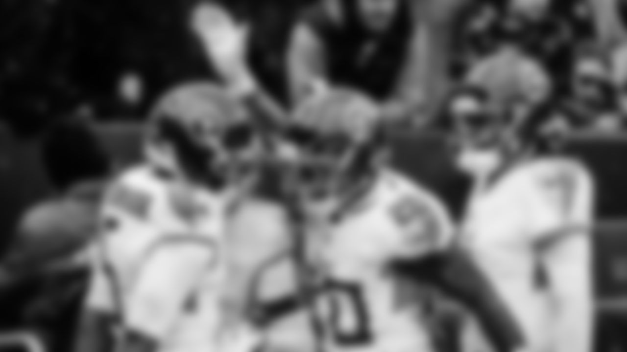 The Tennessee Titans and the Cleveland Browns compete at Huntington Bank Field on December 07, 2025 in Cleveland, OH. Photo By Donald Page/Tennessee Titans