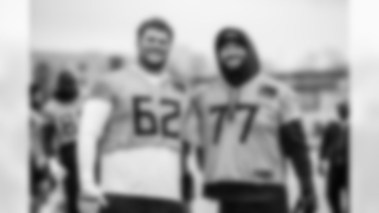 Offensive lineman Peter Skoronski #77 of the Tennessee Titans and Center/Guard Corey Levin #62 of the Tennessee Titans during practice at the Ascension Saint Thomas Sports Park on January 2, 2026 in Nashville, TN. Photo By Donald Page/Tennessee Titans