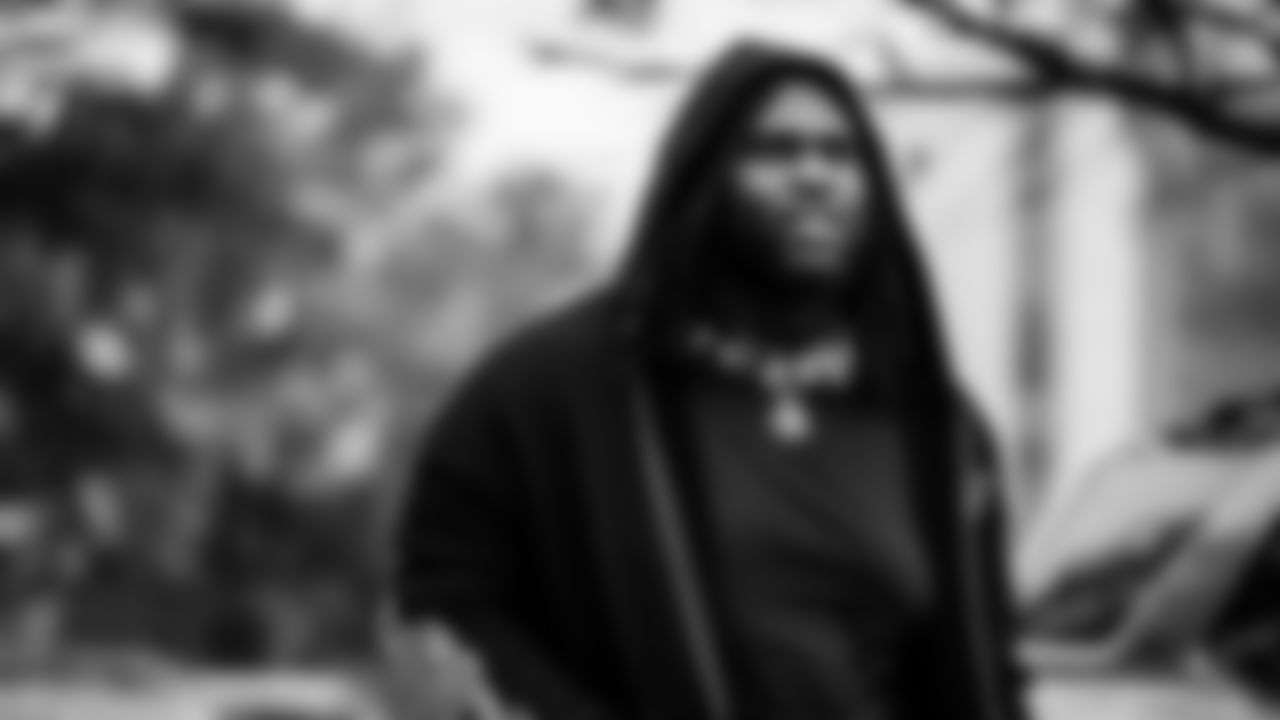 The Tennessee Titans and the Jacksonville Jaguars compete at Nissan Stadium on November 30, 2025 in Nashville, TN. Photo By Donald Page/Tennessee Titans