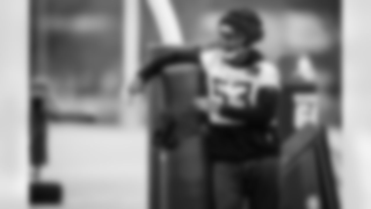 Outside linebacker Jihad Ward #53 of the Tennessee Titans during practice at the Ascension Saint Thomas Sports Park on December 24, 2025 in Nashville, TN. Photo By Beau Brune/Tennessee Titans