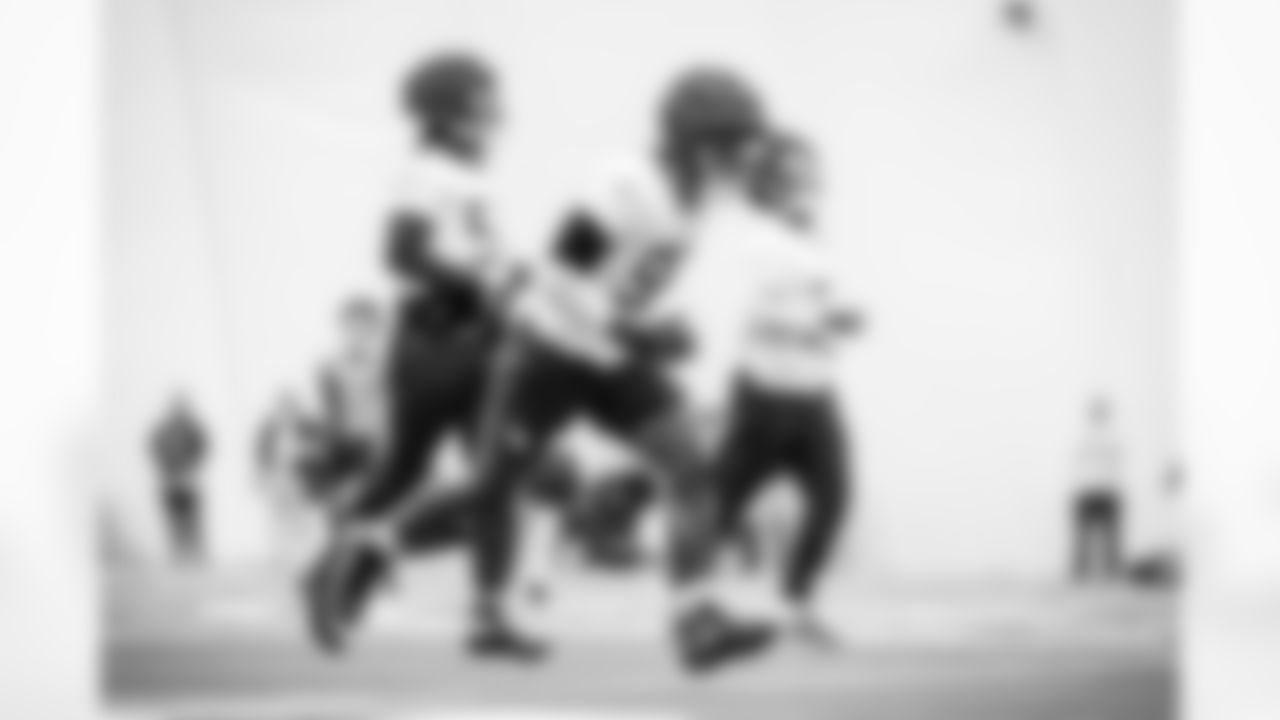 Outside linebacker Jaylen Harrell #92 of the Tennessee Titans during practice in the bubble at the Ascension Saint Thomas Sports Park on December 18, 2025 in Nashville, TN. Photo By Donald Page/Tennessee Titans