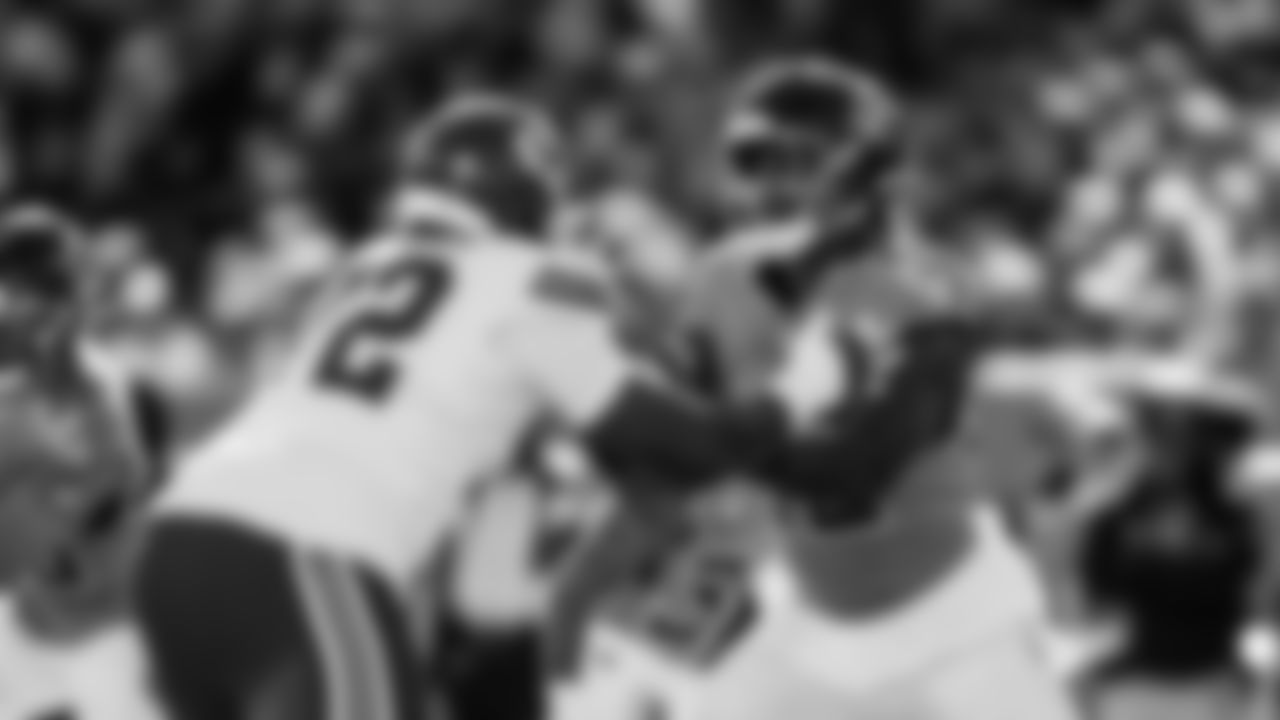 Outside linebacker Jaylen Harrell #92 of the Tennessee Titans during the game between the Tennessee Titans and the Kansas City Chiefs at Nissan Stadium on December 21, 2025 in Nashville, TN. Photo By Jessie Rogers/Tennessee Titans