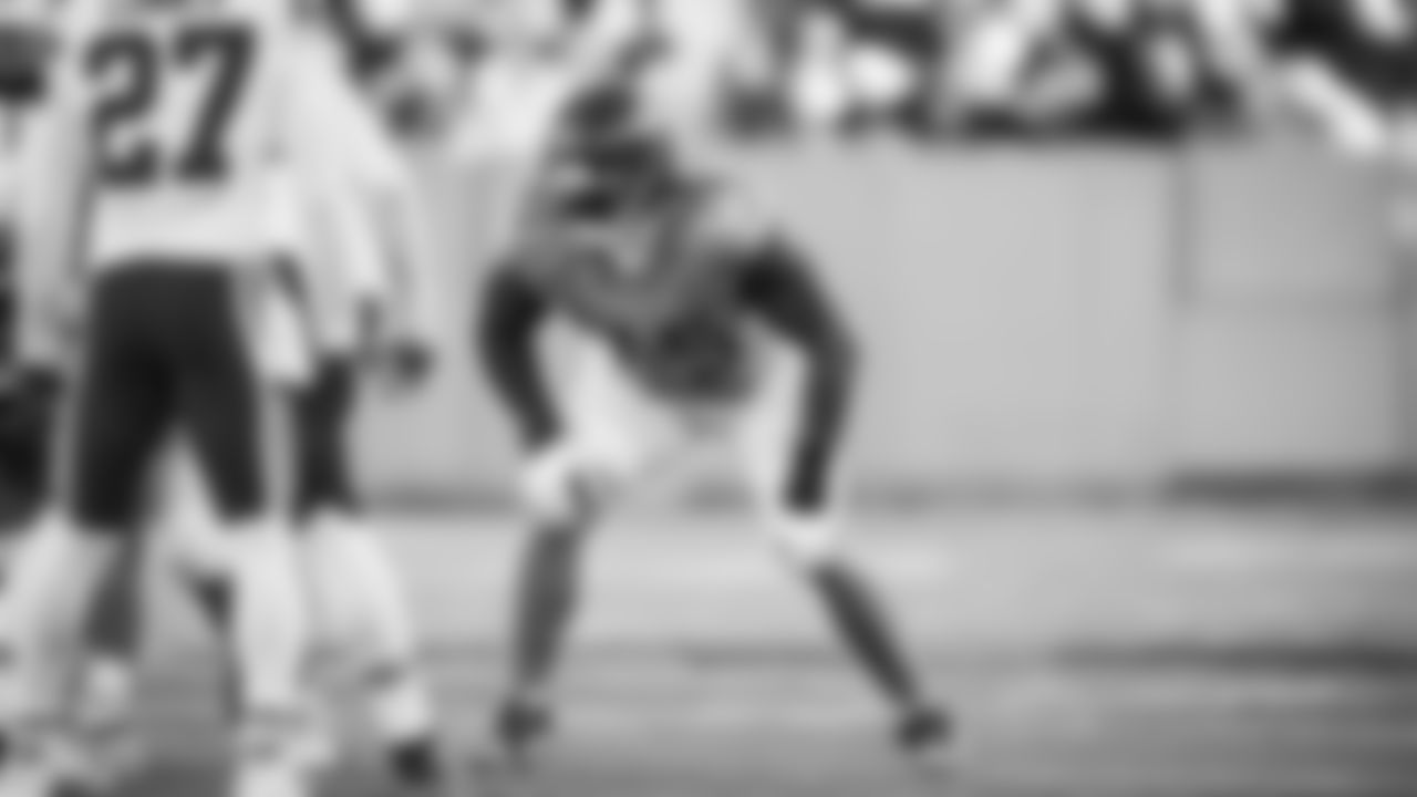 The Tennessee Titans and the Kansas City Chiefs compete at Nissan Stadium on December 21, 2025 in Nashville, TN. Photo By Donald Page/Tennessee Titans