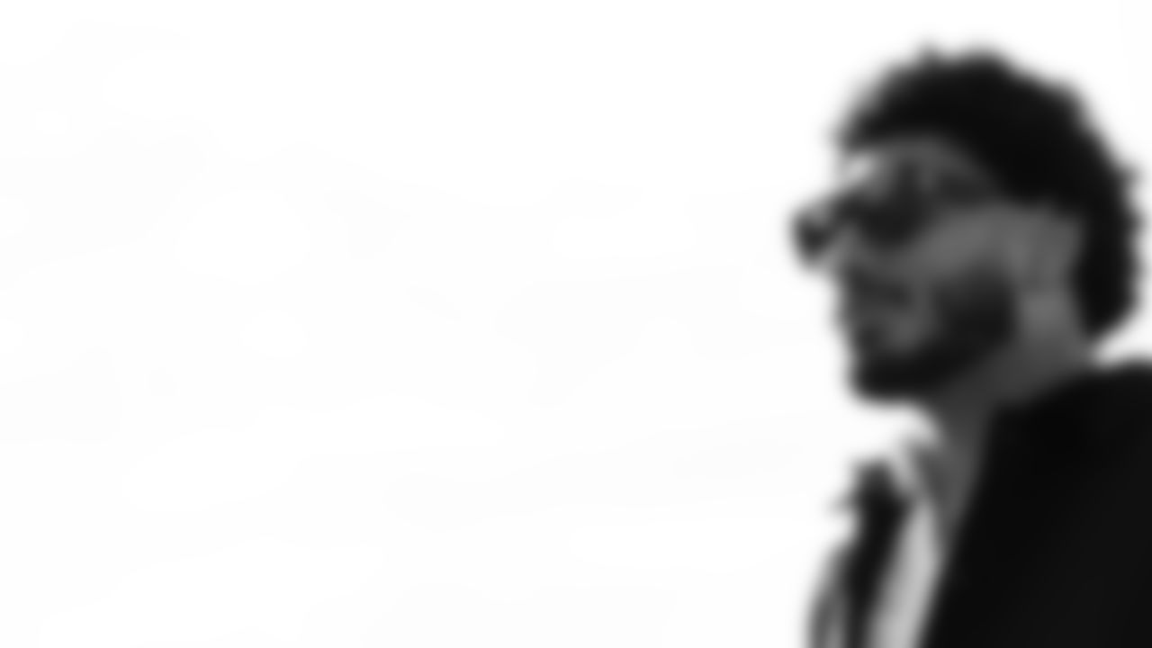 Tight end David Martin-Robinson #88 of the Tennessee Titans during the travel day at the Nashville International Airport on January 03, 2026 in Nashville, TN. Photo by Jessie Rogers/Tennessee Titans