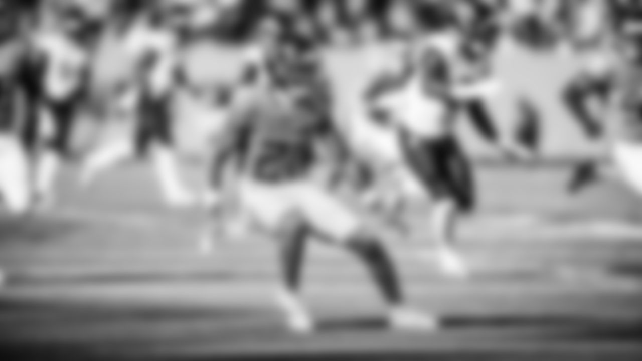 The Tennessee Titans and the Jacksonville Jaguars compete at Nissan Stadium on November 30, 2025 in Nashville, TN. Photo By Beau Brune/Tennessee Titans