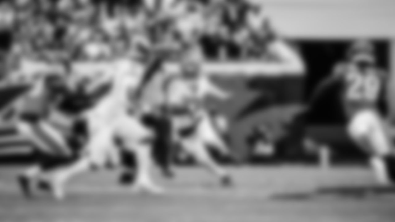 The Tennessee Titans and the Jacksonville Jaguars compete at EverBank Stadium on January 04, 2026 in Jacksonville, FL. Photo By Jessie Rogers/Tennessee Titans