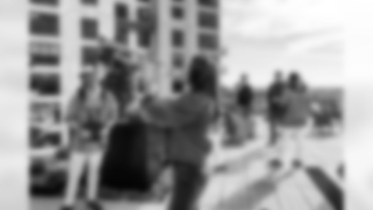 Titan Up Friday Caravan on October 17, 2025 in Nashville, TN. Photo By Beau Brune/Tennessee Titans