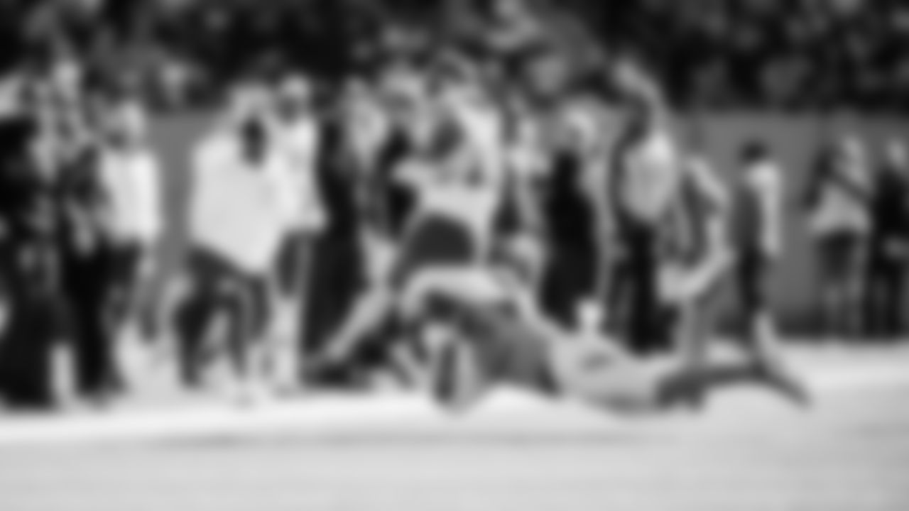 The Tennessee Titans and the Kansas City Chiefs compete at Nissan Stadium on December 21, 2025 in Nashville, TN. Photo By Jessie Rogers/Tennessee Titans