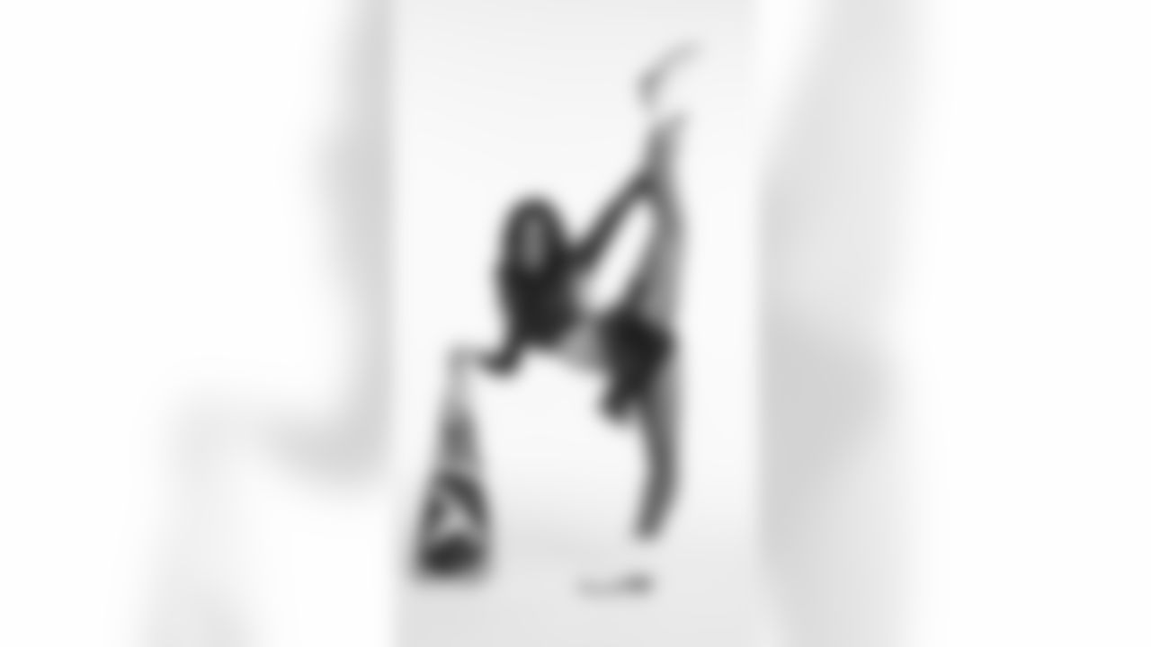 2023 Titans_Cheer_AllysonSanRoman_2386