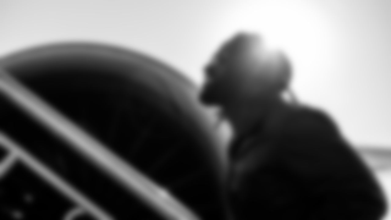 Tight end Chig Okonkwo #85 of the Tennessee Titans during the travel day at the Nashville International Airport on December 13, 2025 in Nashville, TN. Photo by Donald Page/Tennessee Titans