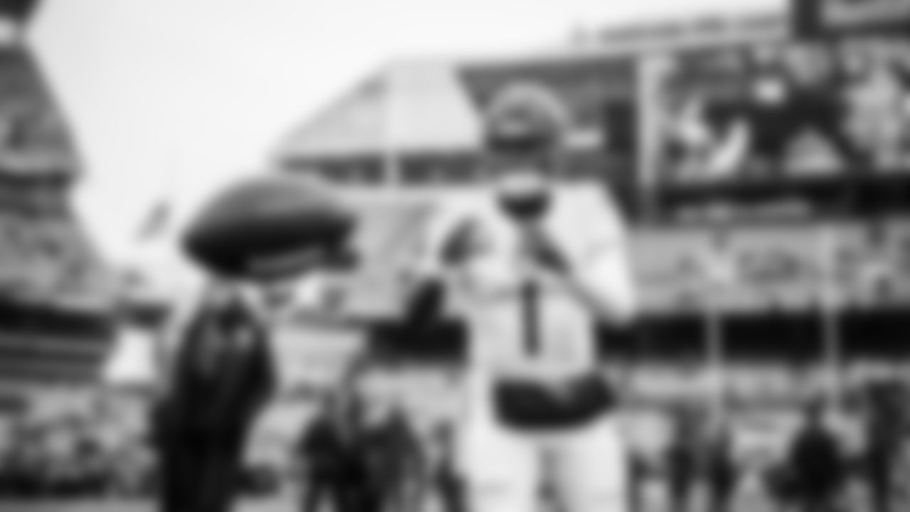 The Tennessee Titans and the Cleveland Browns compete at Huntington Bank Field on December 07, 2025 in Cleveland, OH. Photo By Jessie Rogers/Tennessee Titans