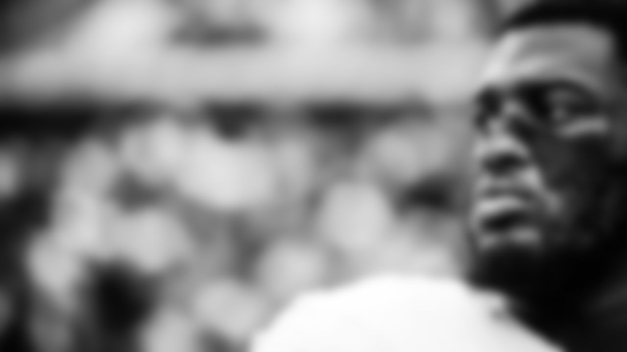 Tackle JC Latham #55 of the Tennessee Titans before the game between the Tennessee Titans and the Jacksonville Jaguars at EverBank Stadium on January 04, 2026 in Jacksonville, FL. Photo By Jessie Rogers/Tennessee Titans