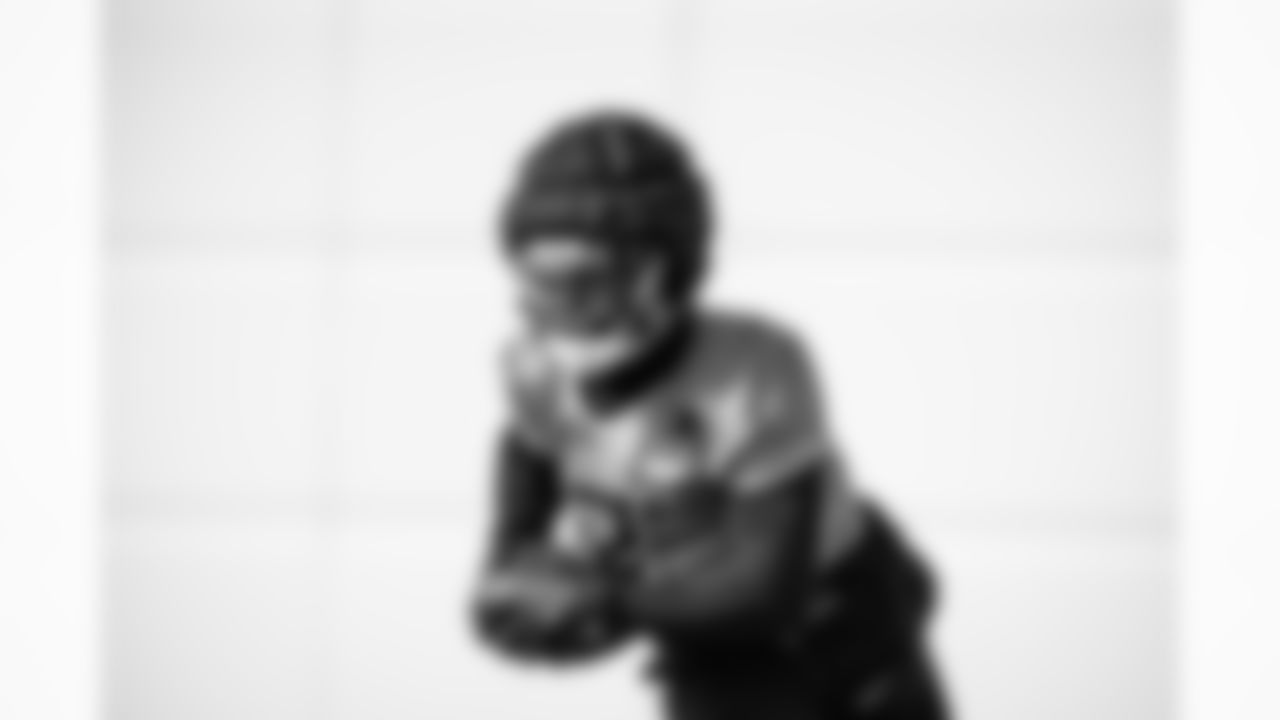 Running back Tyjae Spears #2 of the Tennessee Titans during practice at the Ascension Saint Thomas Sports Park on December 11, 2025 in Nashville, TN. Photo By Jessie Rogers/Tennessee Titans