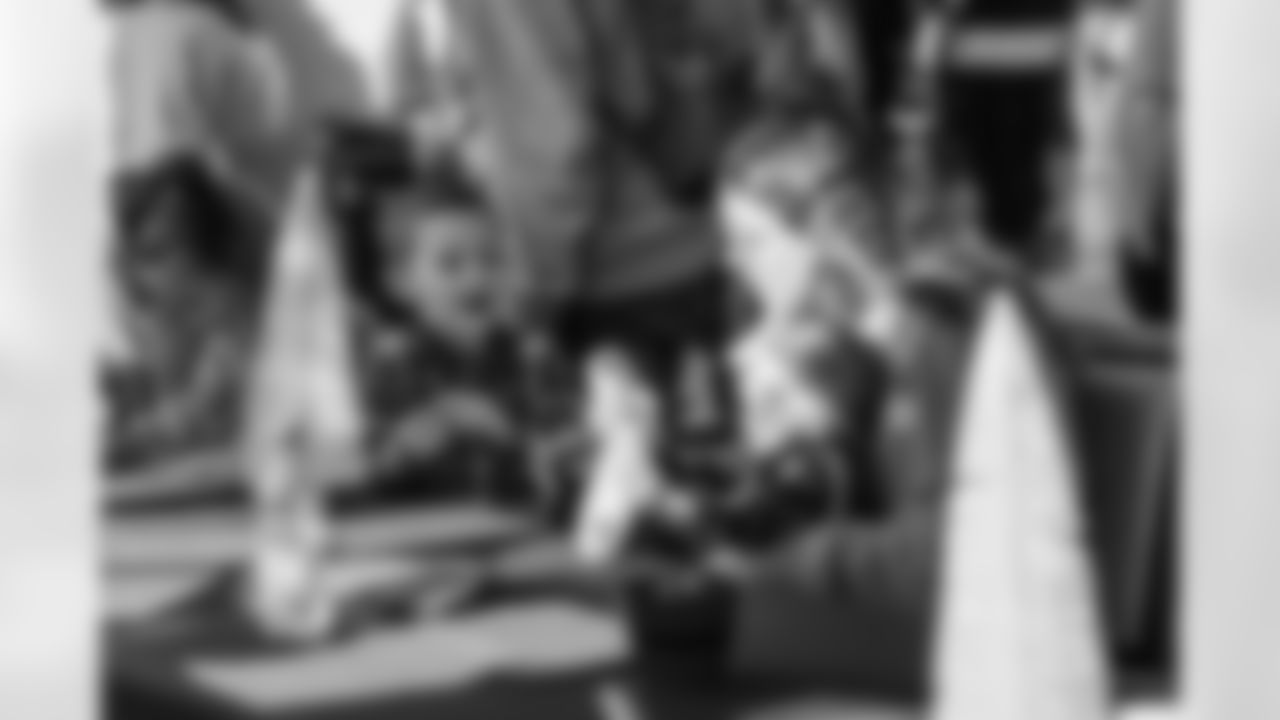 T-Rac's Tinsel Town on December 13, 2025 in Nashville, TN. Photo By Beau Brune/Tennessee Titans