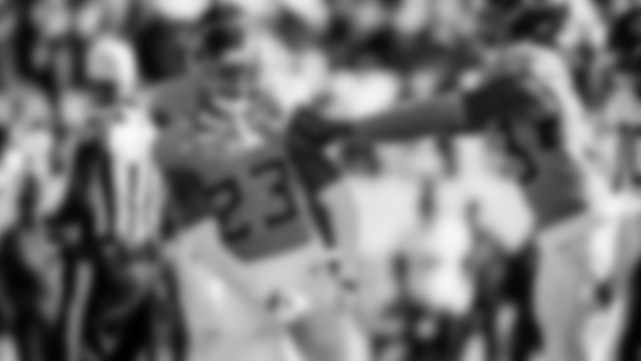 The Tennessee Titans and the Jacksonville Jaguars compete at Nissan Stadium on November 30, 2025 in Nashville, TN. Photo By Donald Page/Tennessee Titans