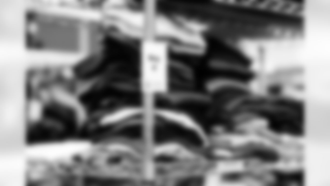 Jeffery Simmons Sack Campaign Check Donation on January 21, 2026 in Nashville, TN. Photo By Beau Brune/Tennessee Titans