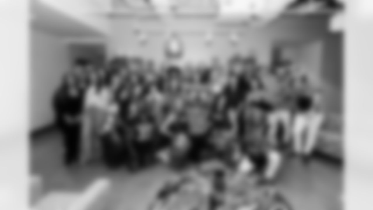 Titan Up Friday Caravan on October 17, 2025 in Nashville, TN. Photo By Beau Brune/Tennessee Titans