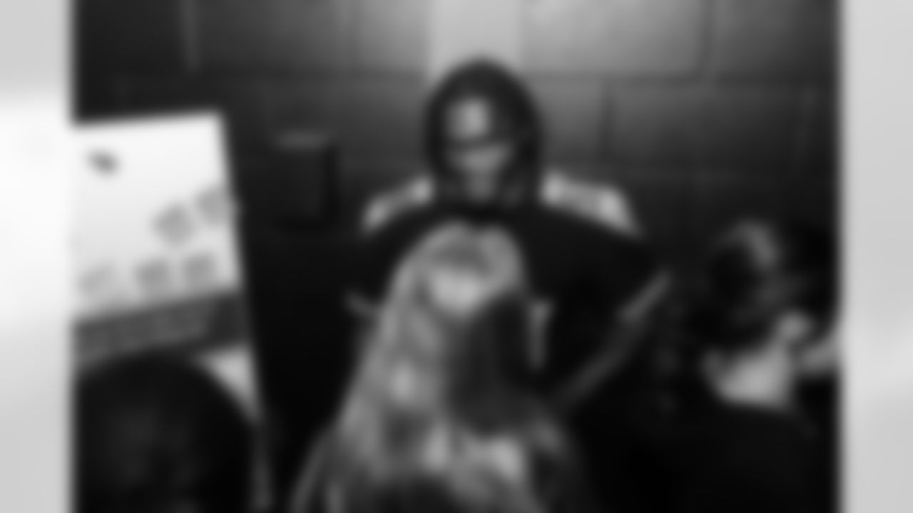 Community Tuesdays on October 28, 2025 at James Lawson High School in Nashville, TN. Photo By Beau Brune/Tennessee Titans