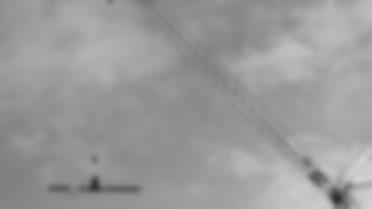 The New Nissan Stadium steel topping out ceremony takes place on November 21, 2025 in Nashville, TN. Photo By Jessie Rogers/Tennessee Titans