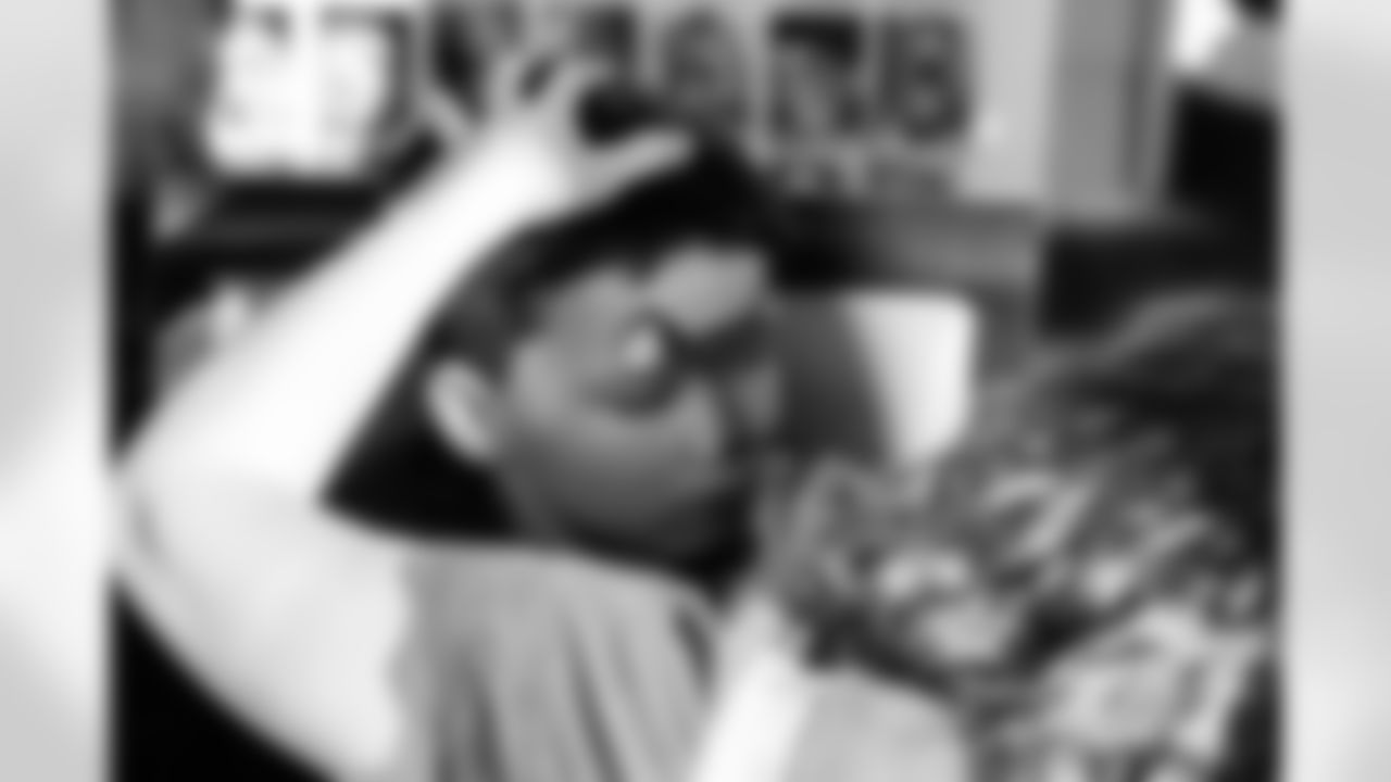 T-Rac's Tinsel Town on December 13, 2025 in Nashville, TN. Photo By Beau Brune/Tennessee Titans