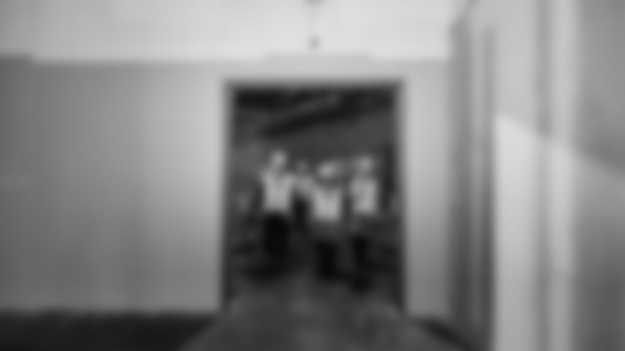 The New Nissan Stadium steel topping out ceremony takes place on November 21, 2025 in Nashville, TN. Photo By Donald Page/Tennessee Titans