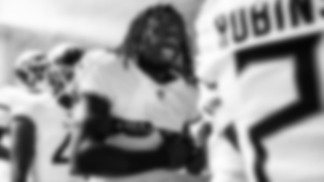 Running back Tyjae Spears #2 of the Tennessee Titans before the game between the Tennessee Titans and the Jacksonville Jaguars at EverBank Stadium on January 04, 2026 in Jacksonville, FL. Photo By Donald Page/Tennessee Titans