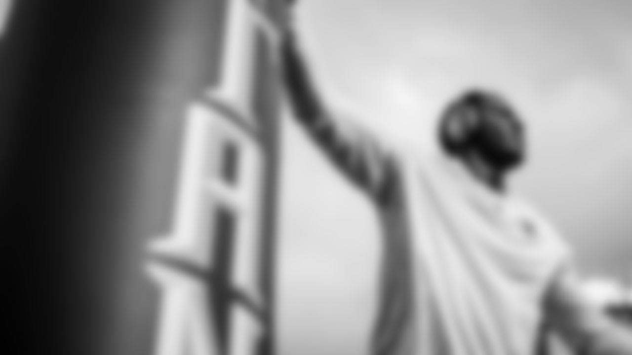 The Tennessee Titans and the New Orleans Saints compete at Nissan Stadium on December 28, 2025 in Nashville, TN. Photo By Jessie RogersTennessee Titans