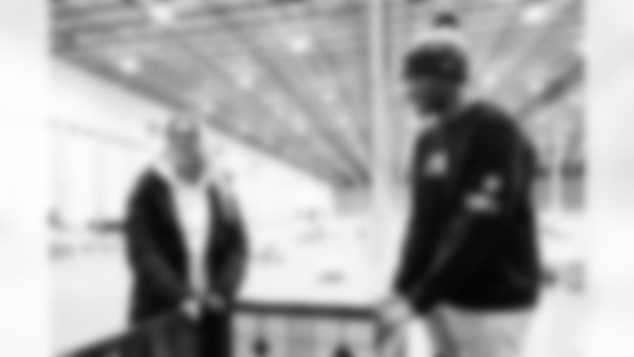 The Tennessee Titans host a Titans Together at the Salvation Army Warehouse on December 4, 2025 in Nashville, TN. Photo By Jessie Rogers/Tennessee Titans