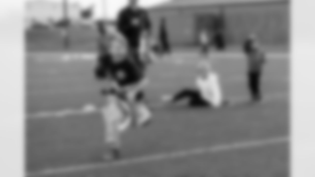 Salute to Service Field Day on November 13, 2025 in Clarksville, TN. Photo By Beau Brune/Tennessee Titans