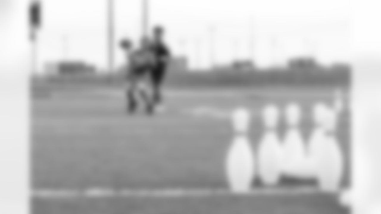 Salute to Service Field Day on November 13, 2025 in Clarksville, TN. Photo By Beau Brune/Tennessee Titans