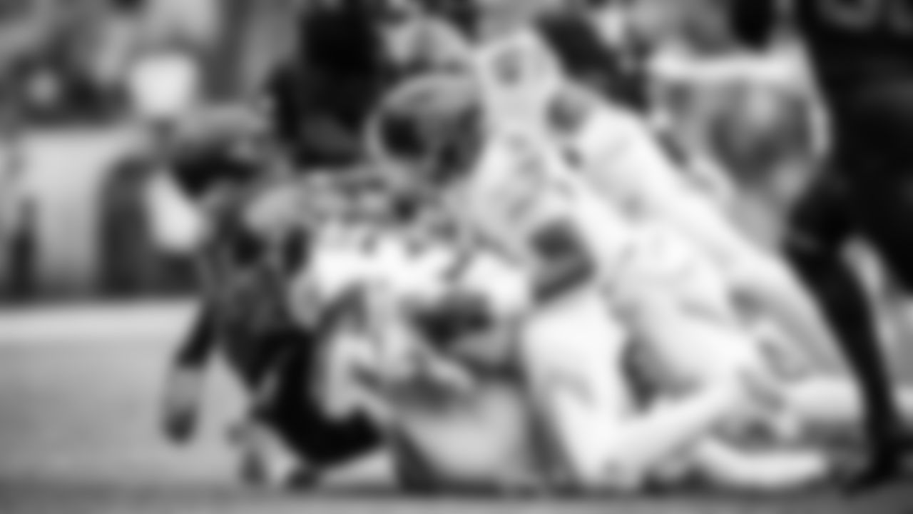 The Tennessee Titans and the Cleveland Browns compete at Huntington Bank Field on December 07, 2025 in Cleveland, OH. Photo By Jessie Rogers/Tennessee Titans