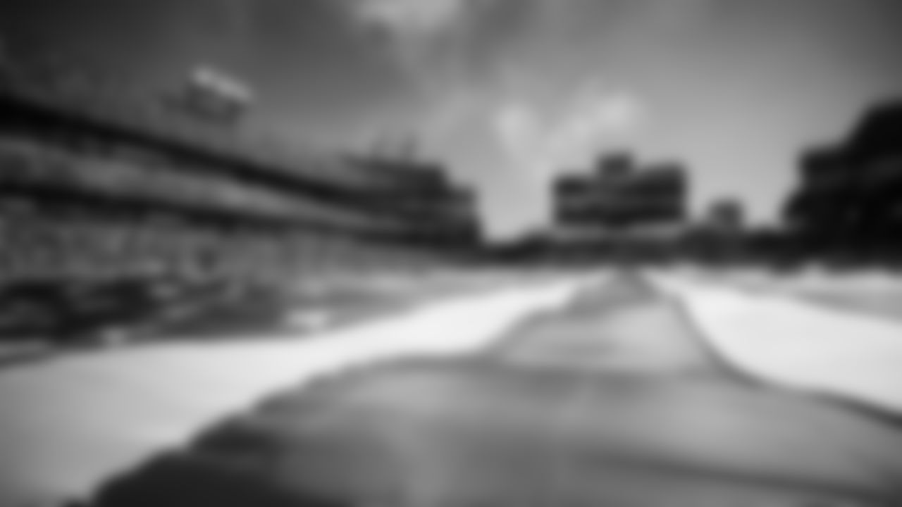 The Tennessee Titans and the Houston Texans compete at Nissan Stadium on November 16, 2025 in Nashville, TN. Photo By Jessie Rogers/Tennessee Titans