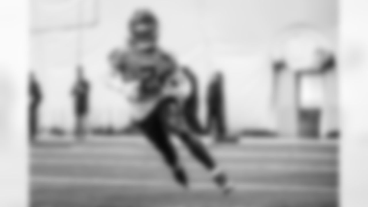 Running back Tyjae Spears #2 of the Tennessee Titans during practice in the bubble at the Ascension Saint Thomas Sports Park on October 29, 2025 in Nashville, TN. Photo By Donald Page/Tennessee Titans