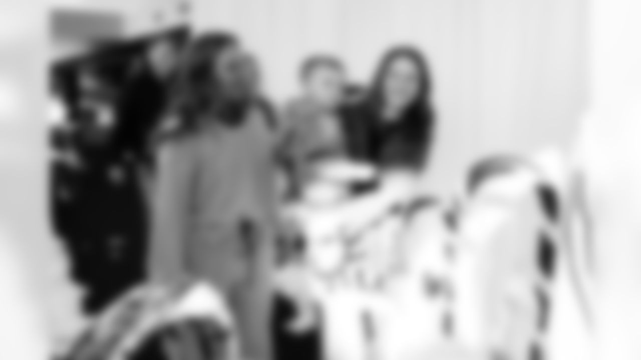 T-Rac's Tinsel Town on December 13, 2025 in Nashville, TN. Photo By Beau Brune/Tennessee Titans