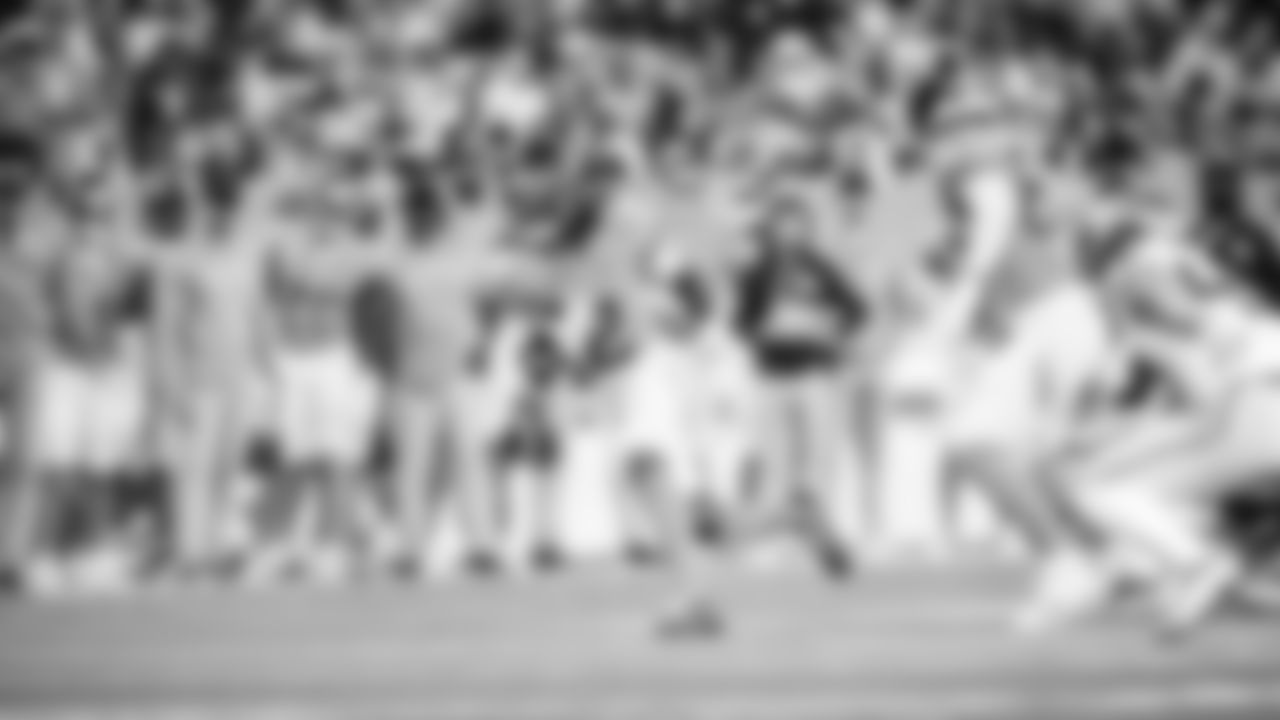 The Tennessee Titans and the Seattle Seahawks compete at Nissan Stadium on November 23, 2025 in Nashville, TN. Photo By Jessie Rogers/Tennessee Titans