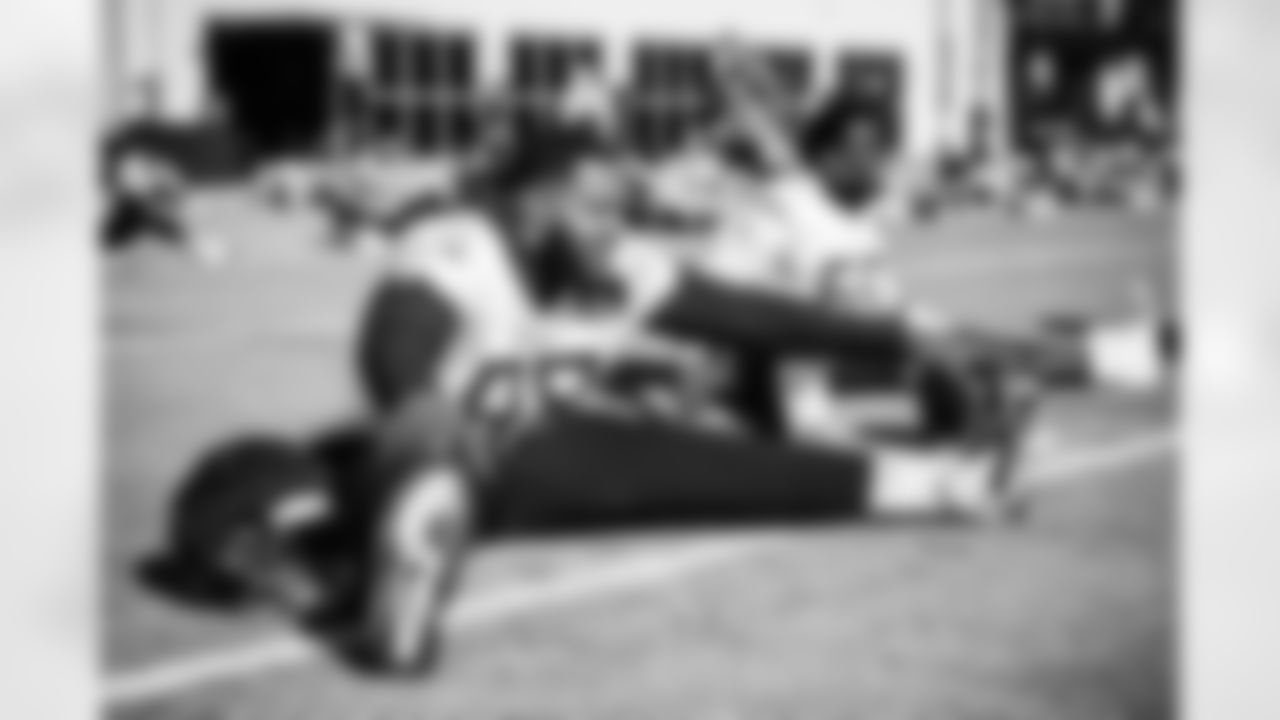 Defensive tackle Jeffery Simmons #98 of the Tennessee Titans during practice at the Ascension Saint Thomas Sports Park on December 12, 2025 in Nashville, TN. Photo By Donald Page/Tennessee Titans