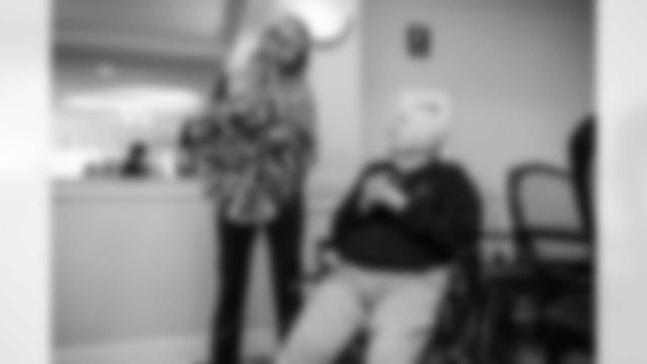 Titan Up Friday Caravan presented by 8th & Roast on November 14, 2025 in Nashville, TN. Photo By Beau Brune/Tennessee Titans