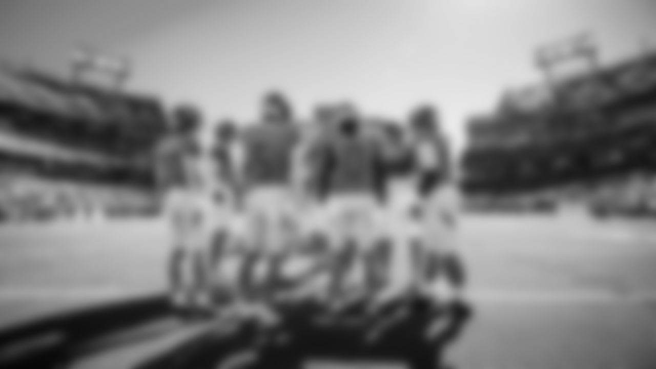 The Tennessee Titans and the Houston Texans compete at Nissan Stadium on November 16, 2025 in Nashville, TN. Photo By Beau Brune/Tennessee Titans