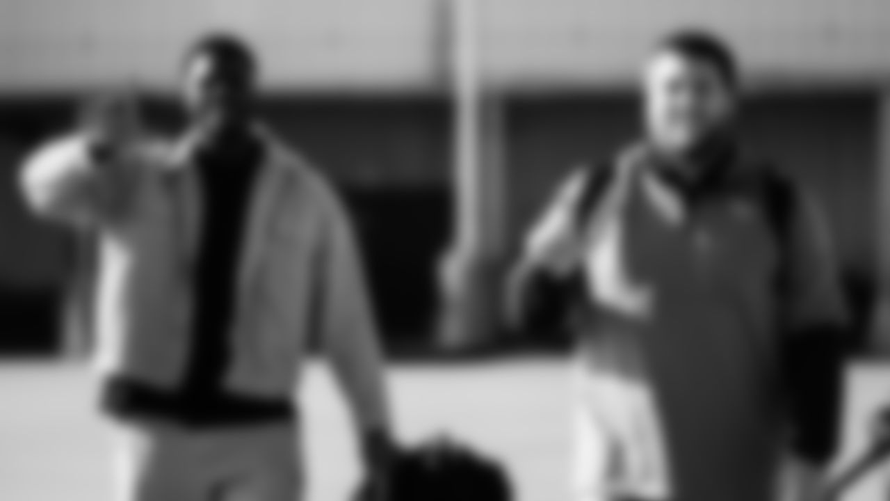 Outside linebacker Ali Gaye #99 of the Tennessee Titans and Guard Garrett Dellinger #71 of the Tennessee Titans during the travel day at the Nashville International Airport on January 03, 2026 in Nashville, TN. Photo by Jessie Rogers/Tennessee Titans