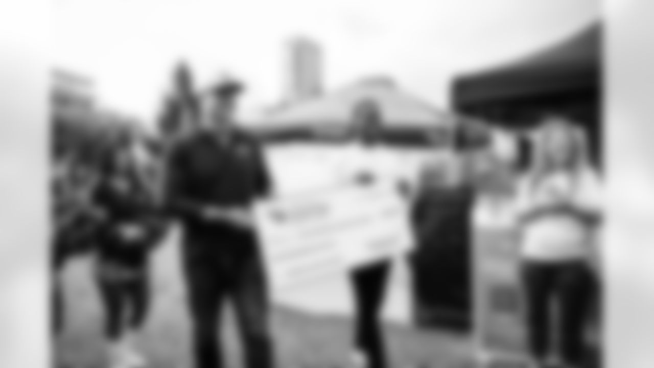 The Tennessee Titans play the New England Patriots at Nissan Stadium on October 19, 2025 in Nashville, TN. Photo By Reily Rogers/Tennessee Titans