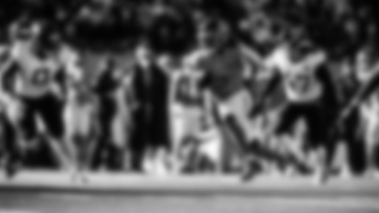 Running back Tyjae Spears #2 of the Tennessee Titans during the game between the Tennessee Titans and the Jacksonville Jaguars at Nissan Stadium on November 30, 2025 in Nashville, TN. Photo By Jessie Rogers/Tennessee Titans