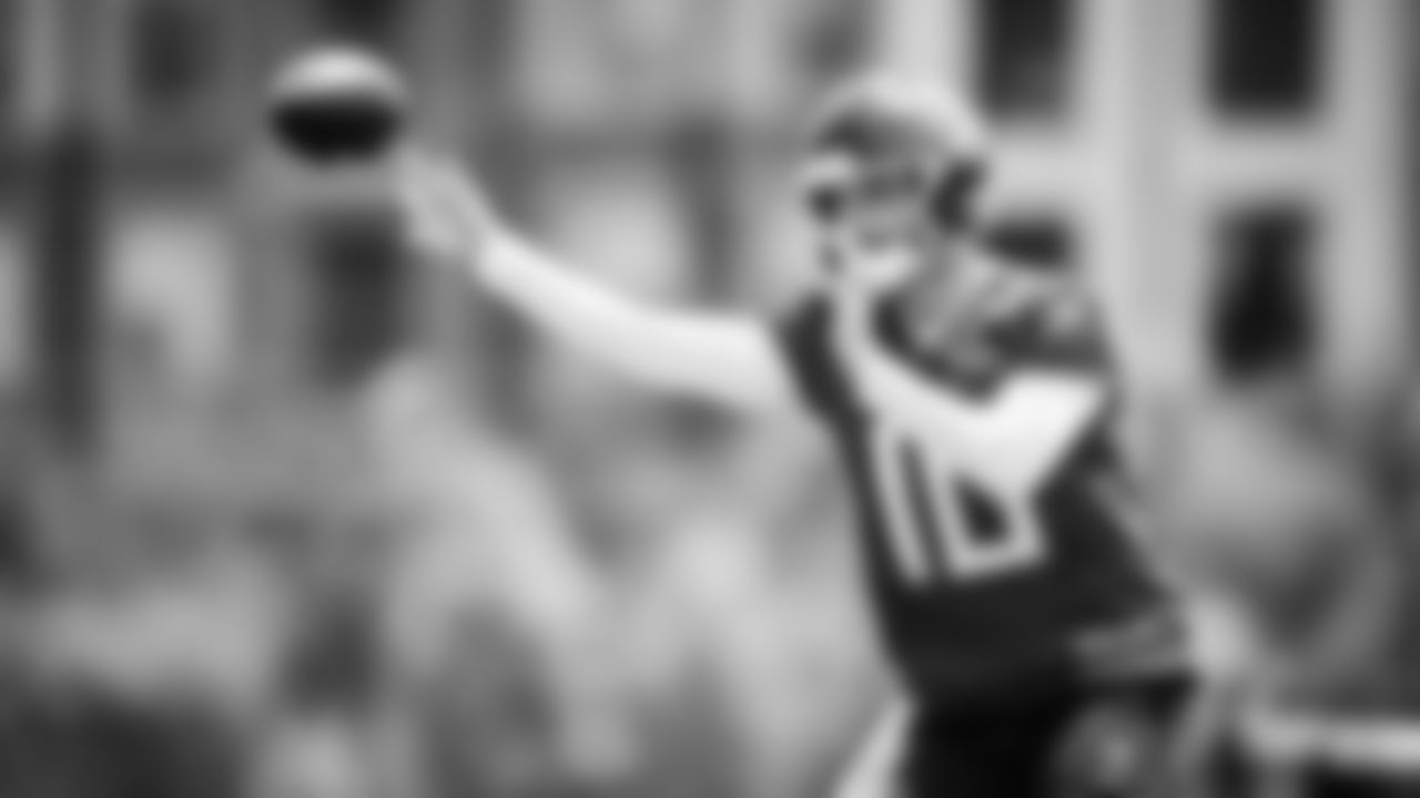 Quarterback Brandon Allen #10 of the Tennessee Titans during minicamp at the Ascension Saint Thomas Sports Park on June 10, 2025 in Nashville, TN. Photo By Donald Page/Tennessee Titans