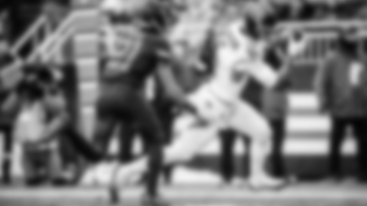 The Tennessee Titans and the Cleveland Browns compete at Huntington Bank Field on December 07, 2025 in Cleveland, OH. Photo By Jessie Rogers/Tennessee Titans