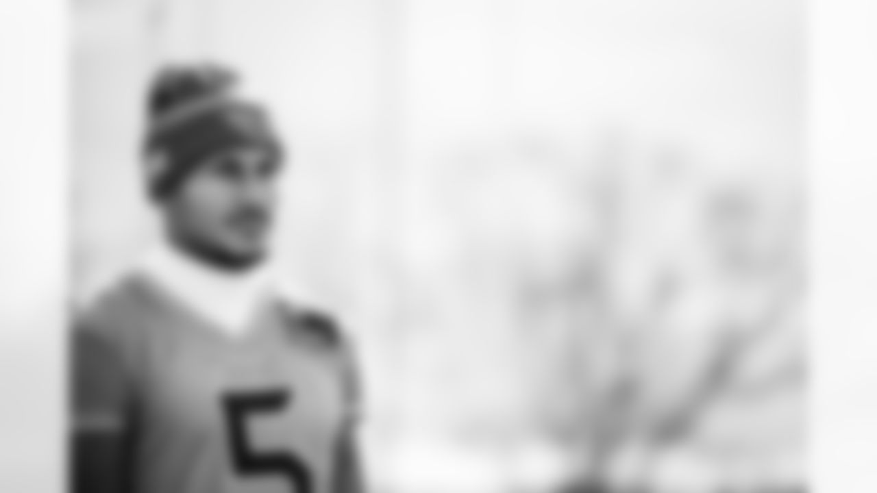 Wide receiver Elic Ayomanor #5 of the Tennessee Titans during practice at the Ascension Saint Thomas Sports Park on December 23, 2025 in Nashville, TN. Photo By Donald Page/Tennessee Titans