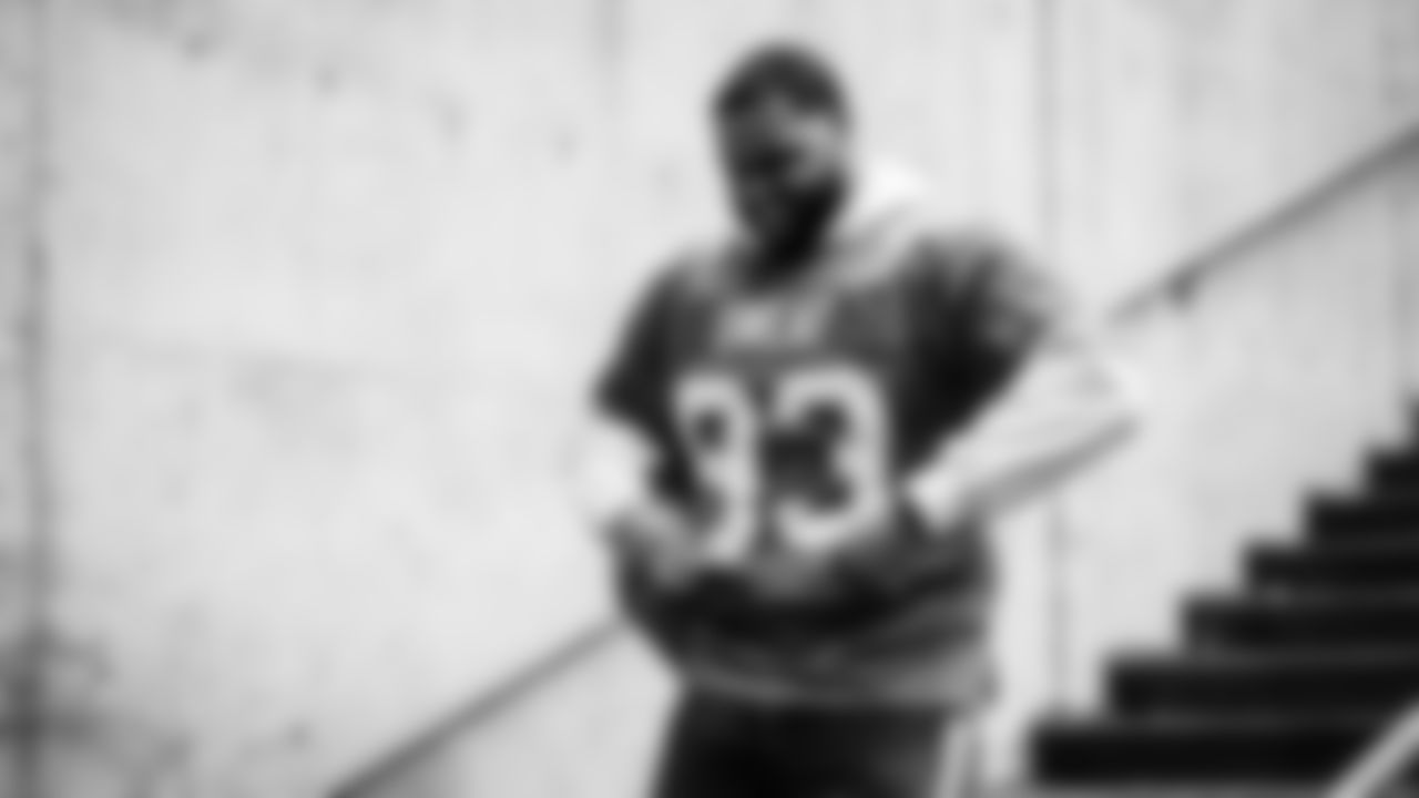 The Tennessee Titans and the Jacksonville Jaguars compete at Nissan Stadium on November 30, 2025 in Nashville, TN. Photo By Donald Page/Tennessee Titans